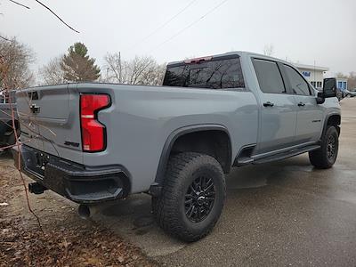 Used 2025 Chevrolet Silverado 2500 - photo 1