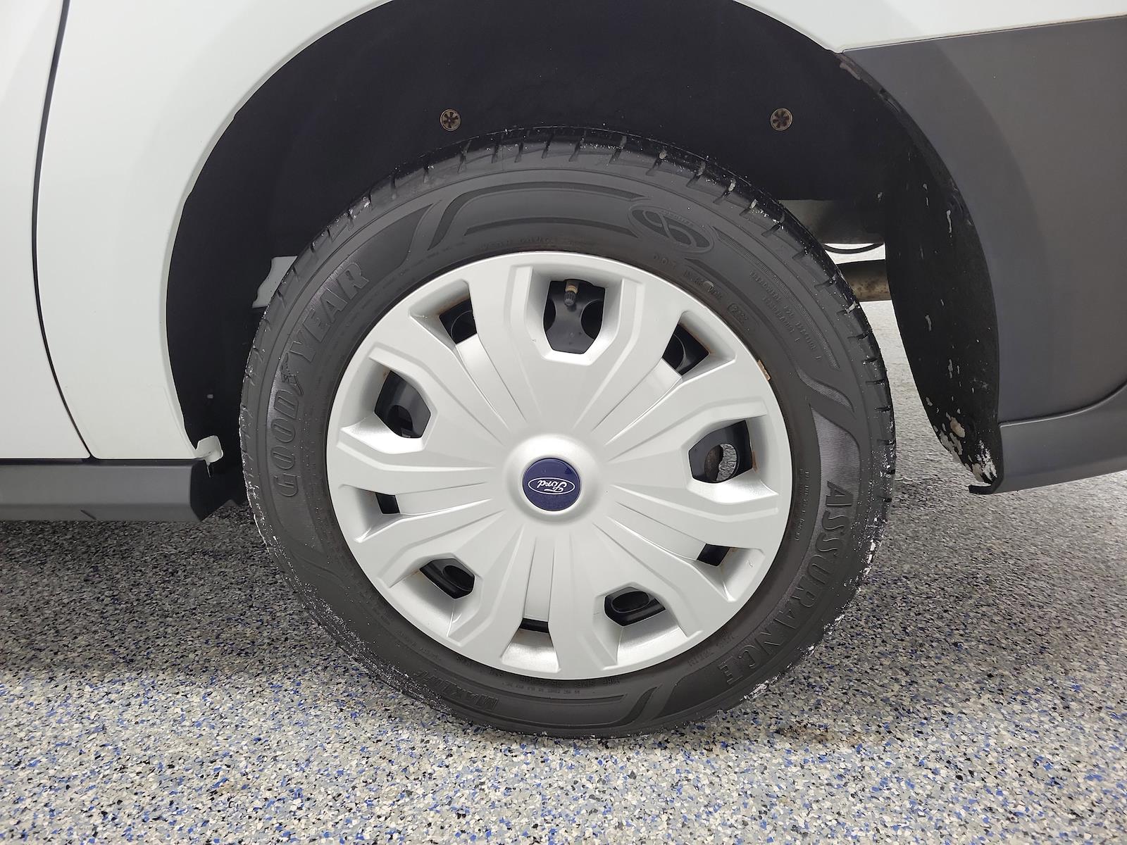 Used 2020 Ford Transit Connect - photo 8
