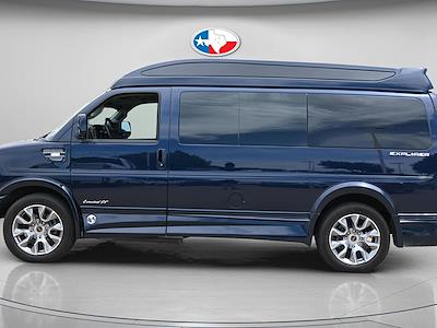 Used 2025 Chevrolet Express 2500 - photo 2