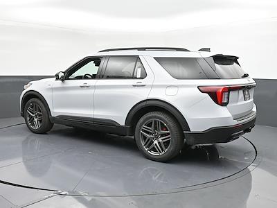 New 2026 Ford Explorer - photo 1