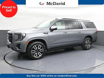 Used 2022 GMC Yukon XL - photo 1