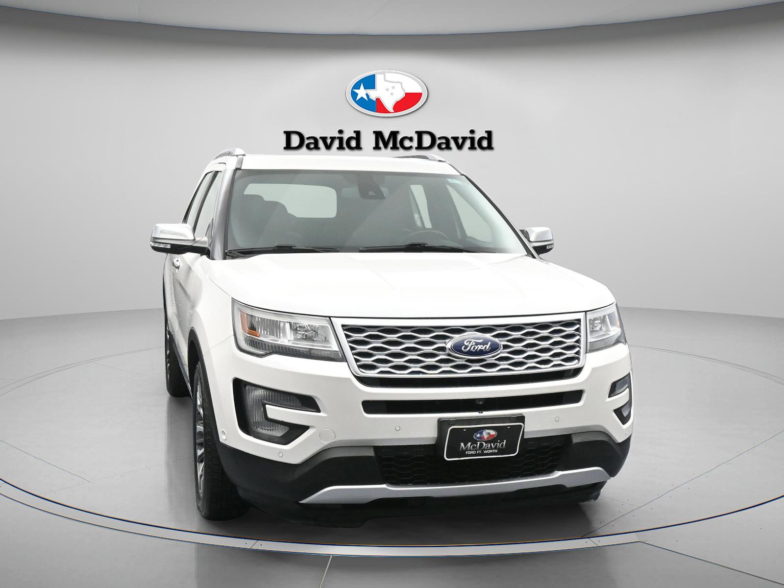 Used 2017 Ford Explorer - photo 2