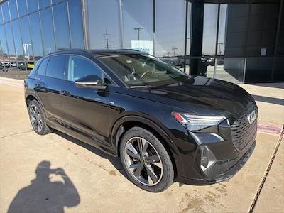 Used 2023 Audi Q4 e-tron - photo 1