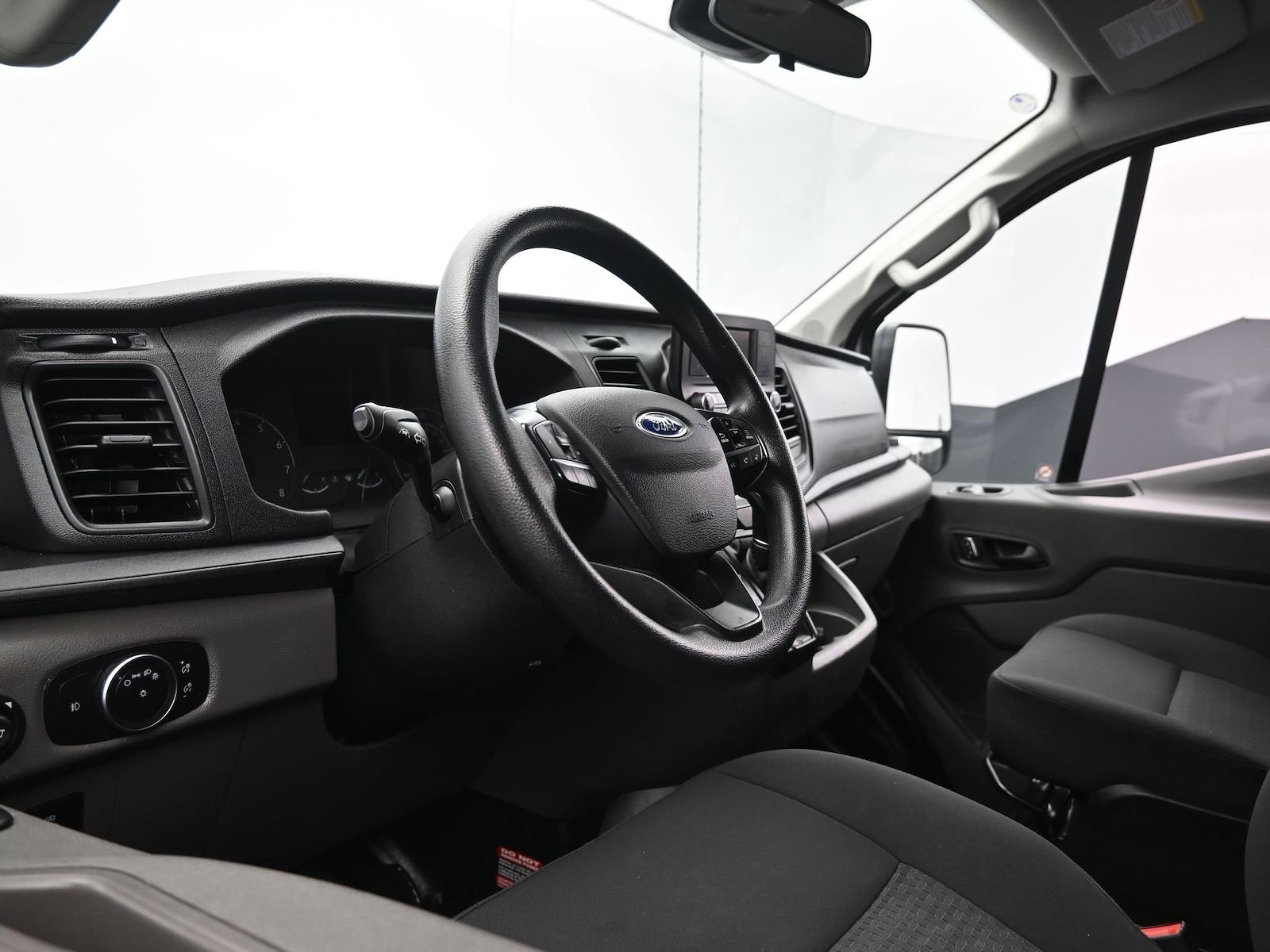 Used 2023 Ford Transit 250 - photo 16