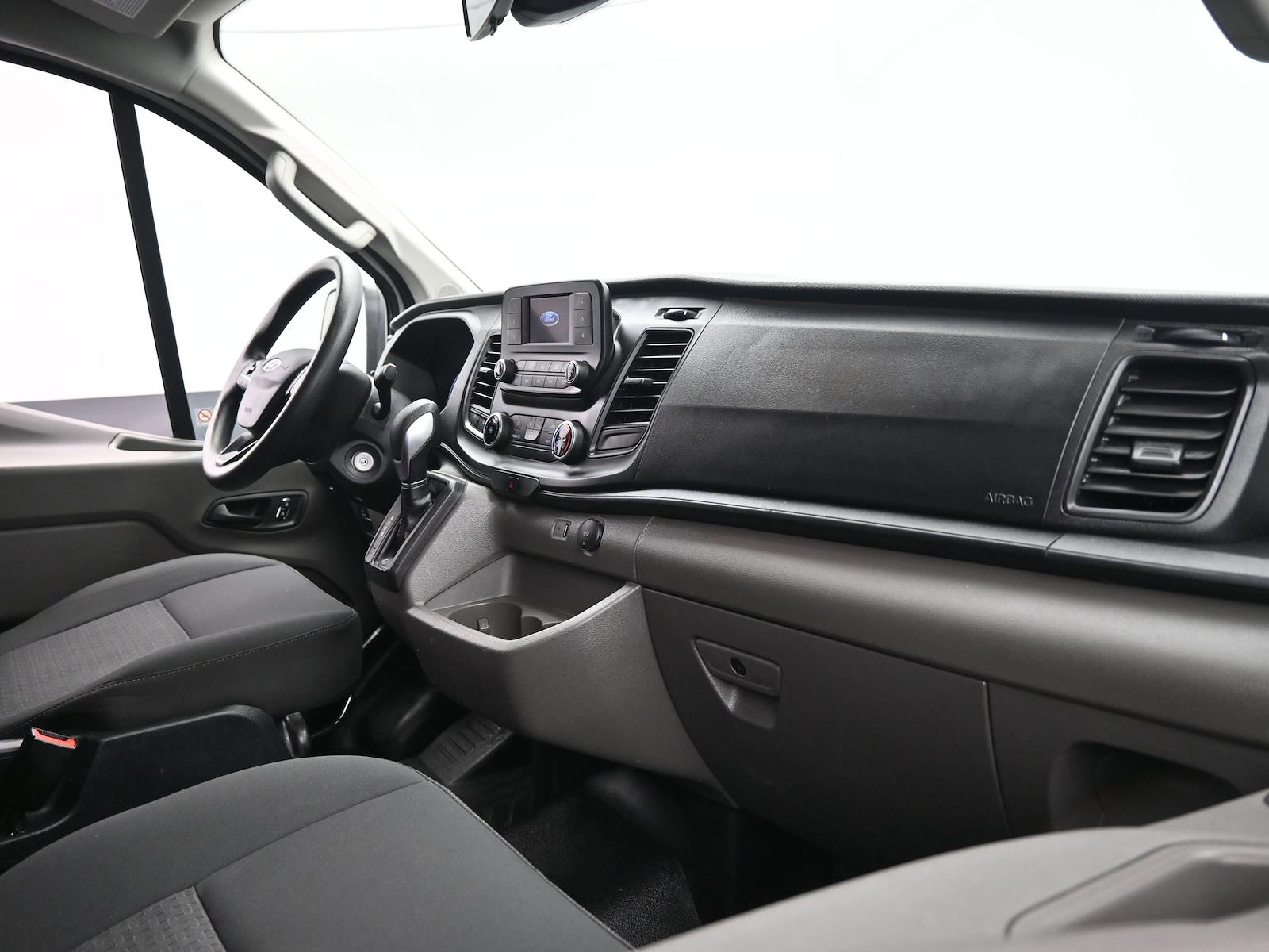 Used 2023 Ford Transit 250 - photo 18
