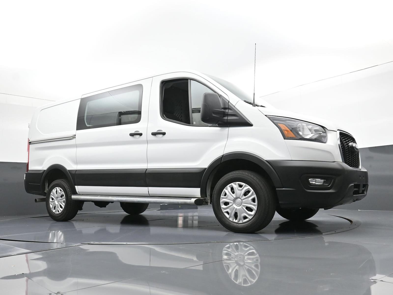 Used 2023 Ford Transit 250 - photo 22