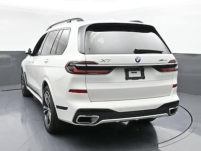 Used 2024 BMW X7 - photo 1