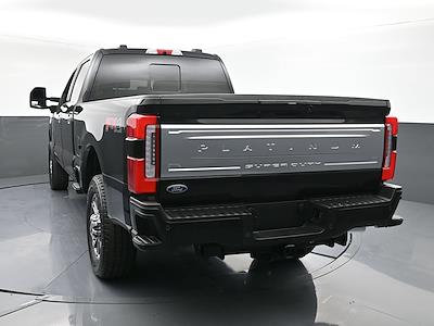 Used 2025 Ford F-250 - photo 1