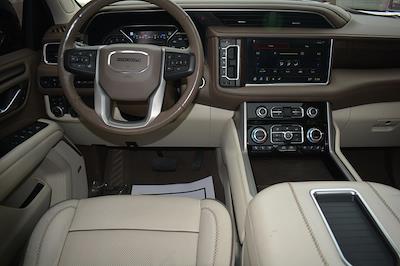 Used 2021 GMC Yukon - photo 1
