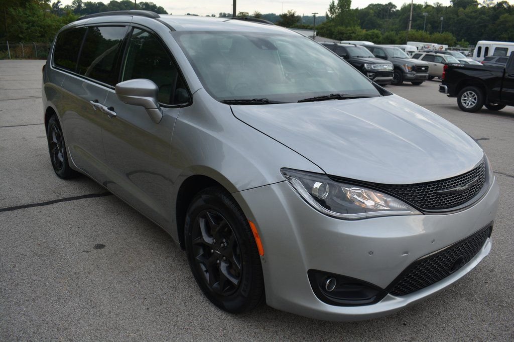 Used 2019 Chrysler Pacifica - photo 5