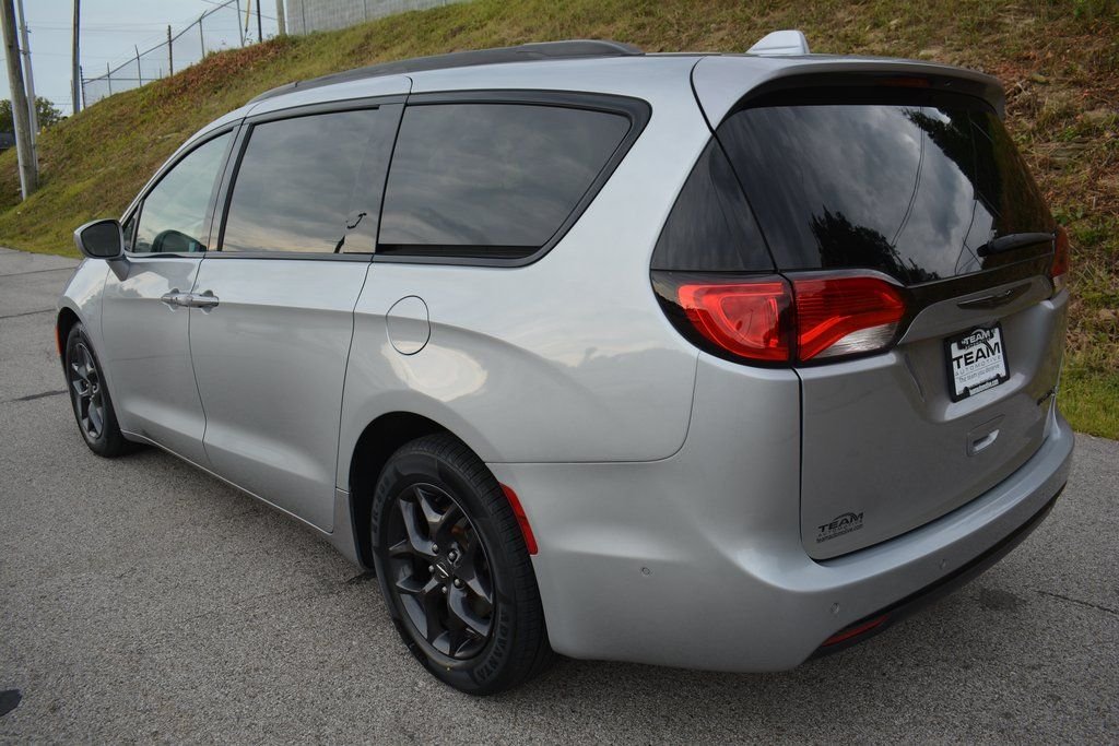 Used 2019 Chrysler Pacifica - photo 8