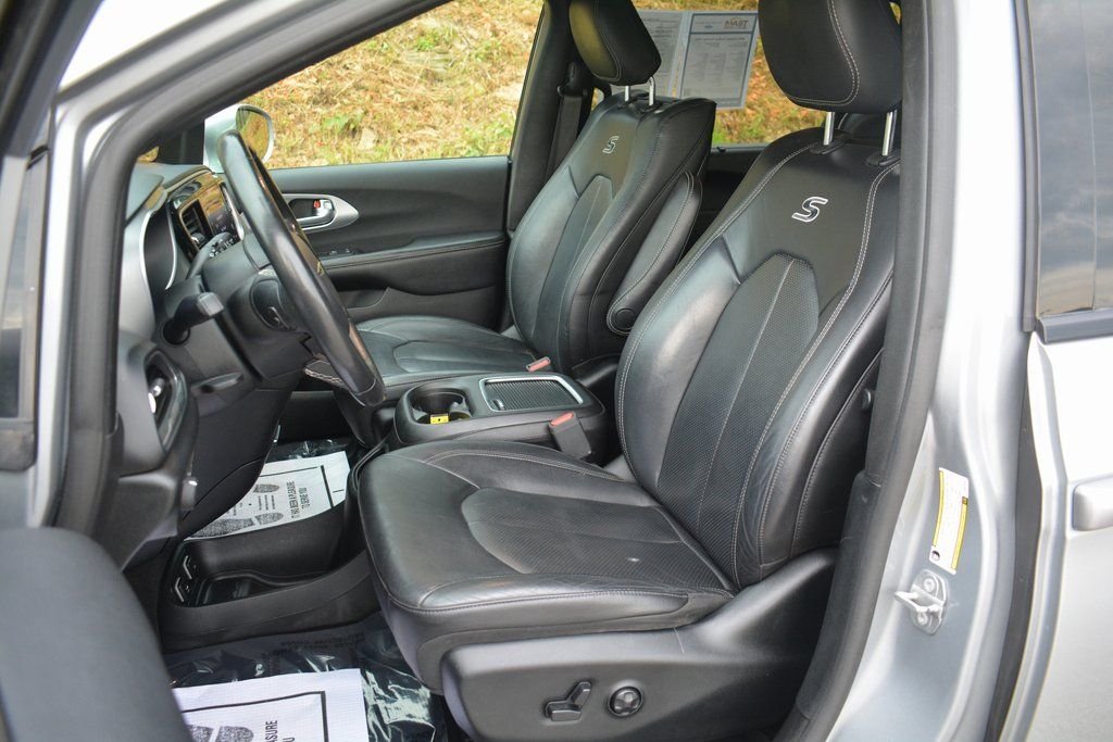 Used 2019 Chrysler Pacifica - photo 10