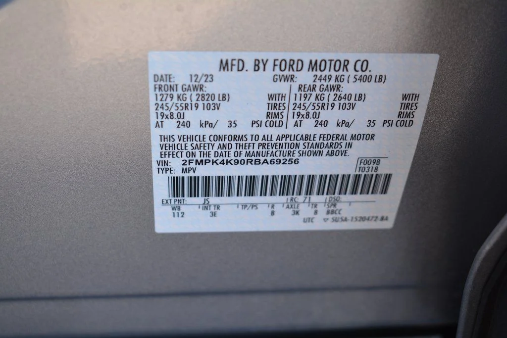 Used 2024 Ford Edge - photo 26
