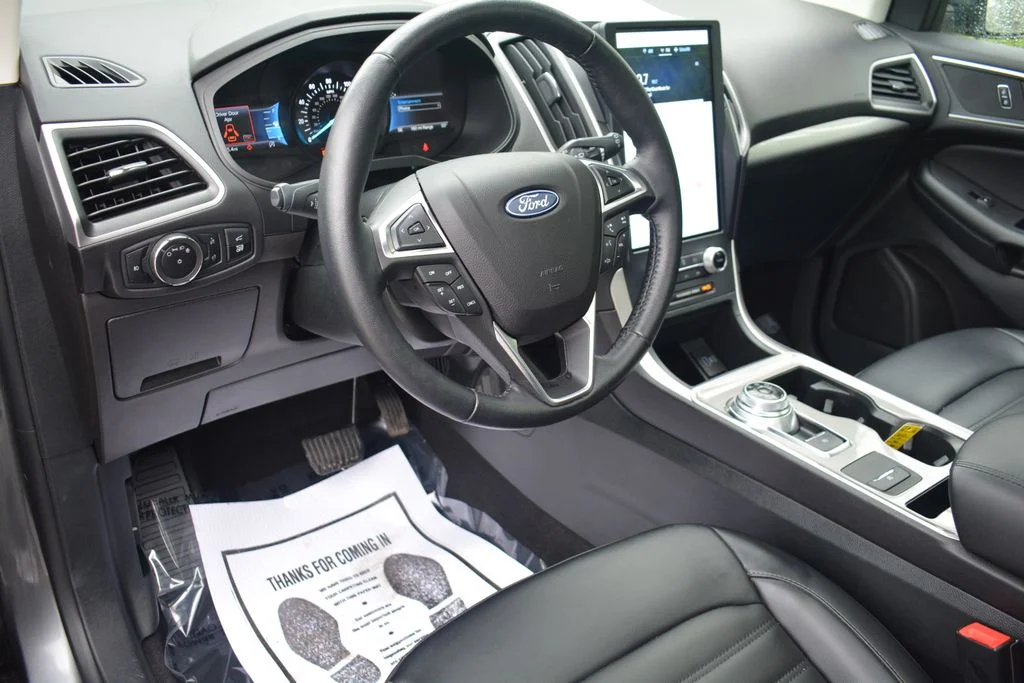 Used 2023 Ford Edge - photo 10