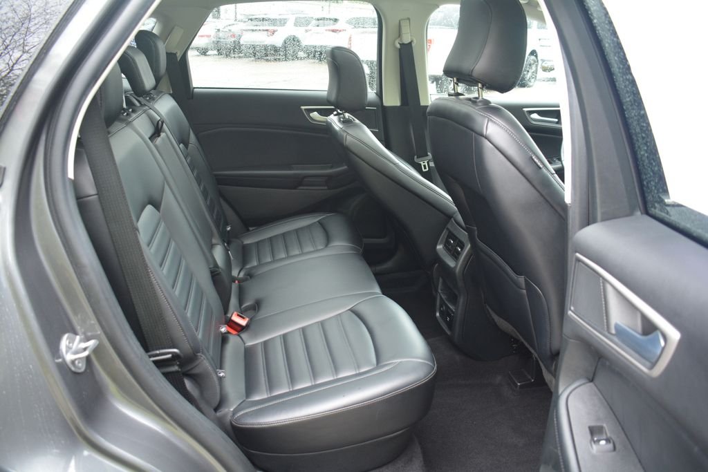 Used 2023 Ford Edge - photo 18