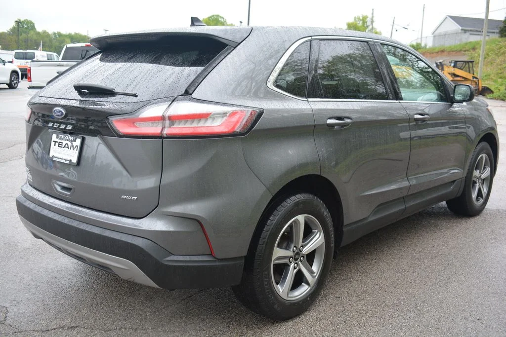 Used 2023 Ford Edge - photo 4