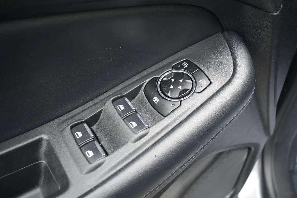 Used 2023 Ford Edge - photo 7