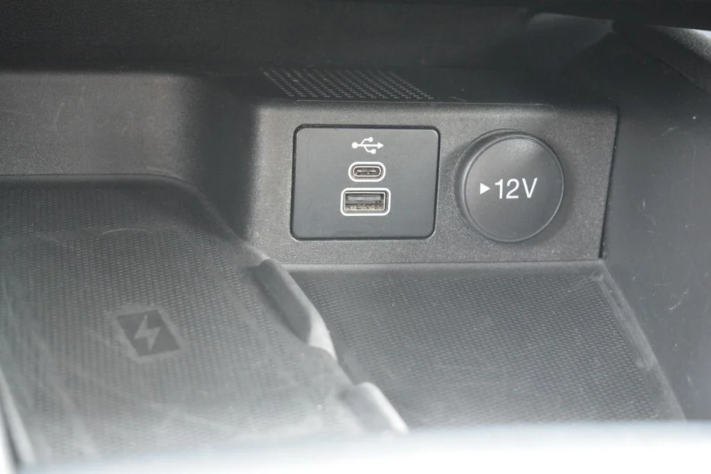 Used 2024 Ford Escape - photo 19