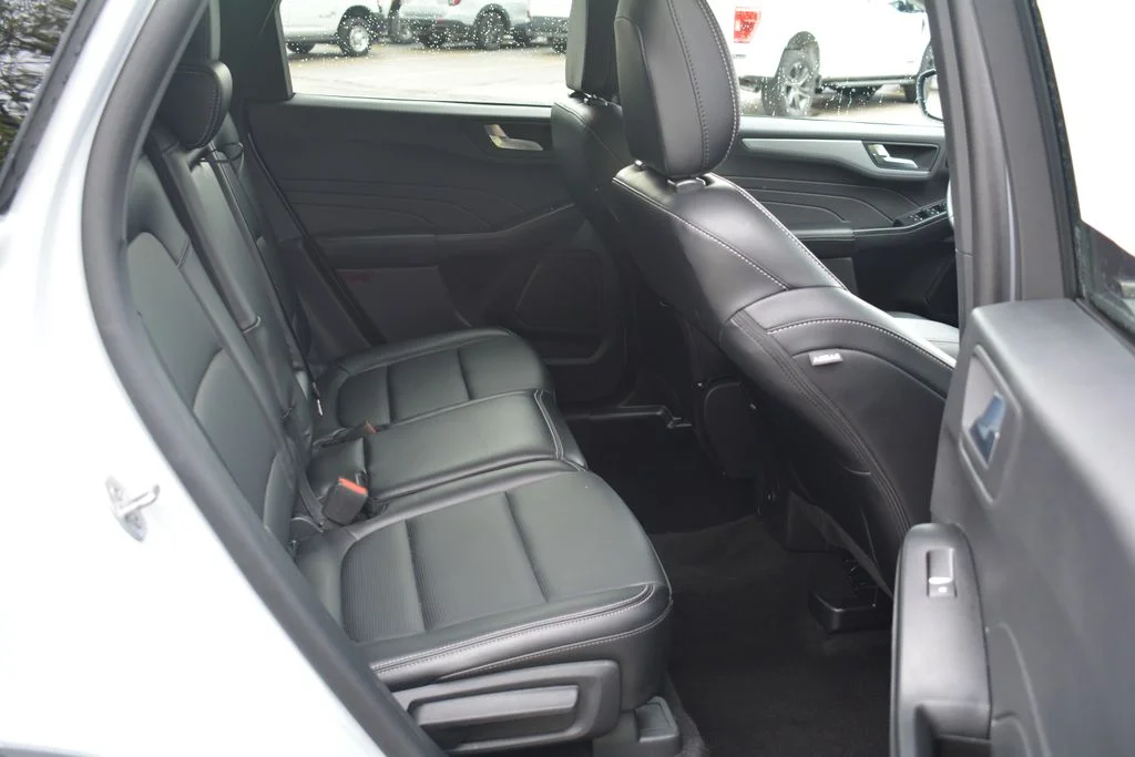 Used 2025 Ford Escape - photo 22