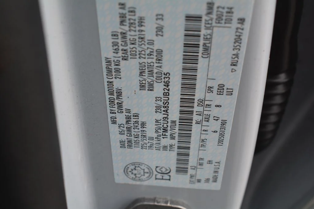 Used 2025 Ford Escape - photo 28