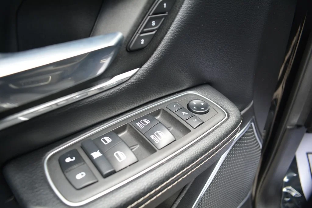 Used 2021 Ram 1500 - photo 9