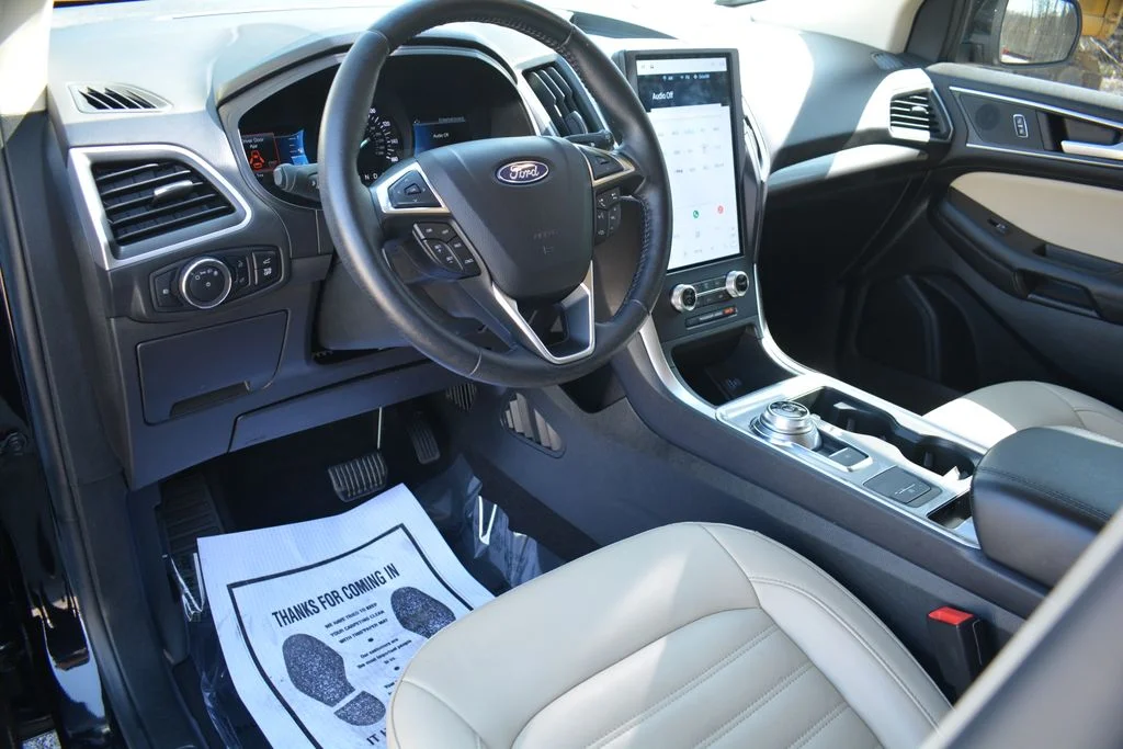 Used 2023 Ford Edge - photo 11
