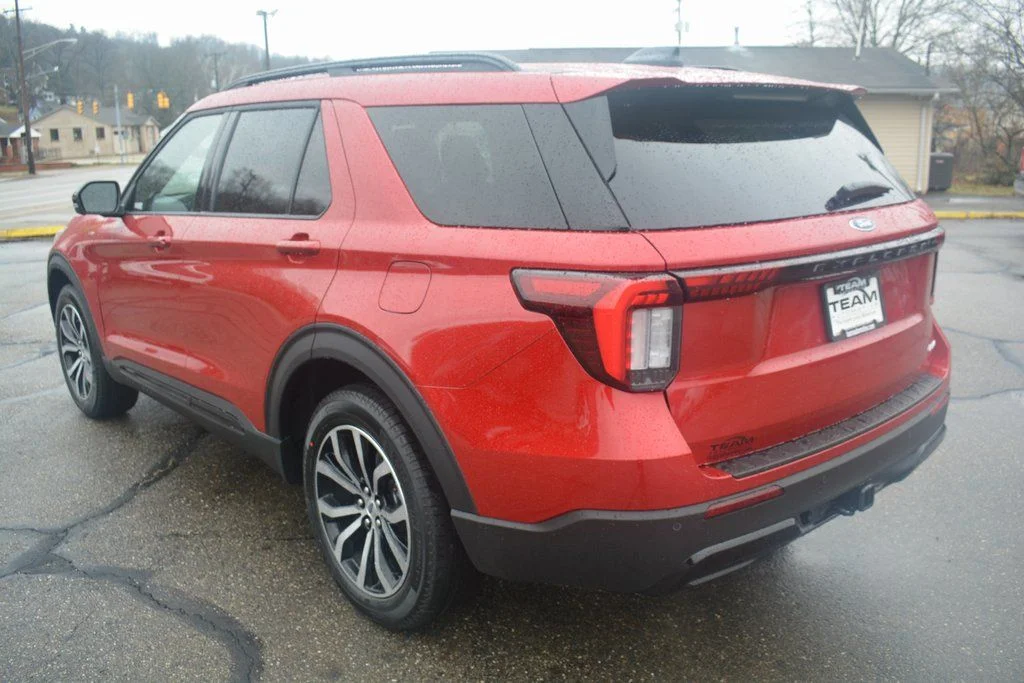 New 2026 Ford Explorer - photo 5