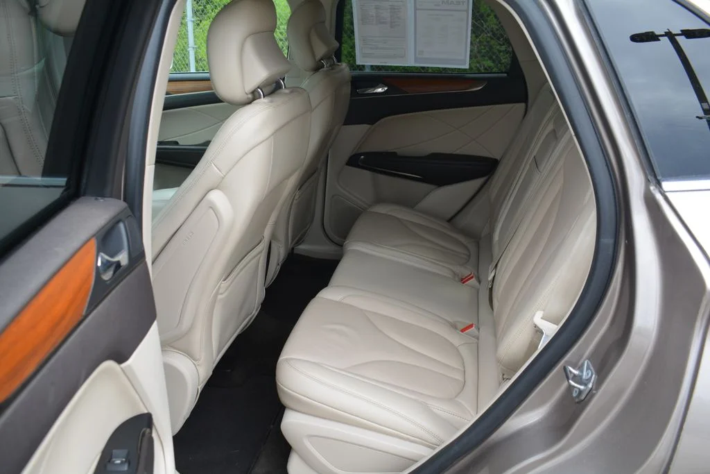 Used 2019 Lincoln MKC - photo 21