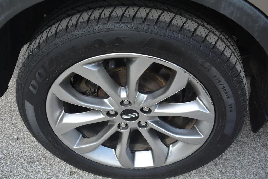 Used 2019 Lincoln MKC - photo 24