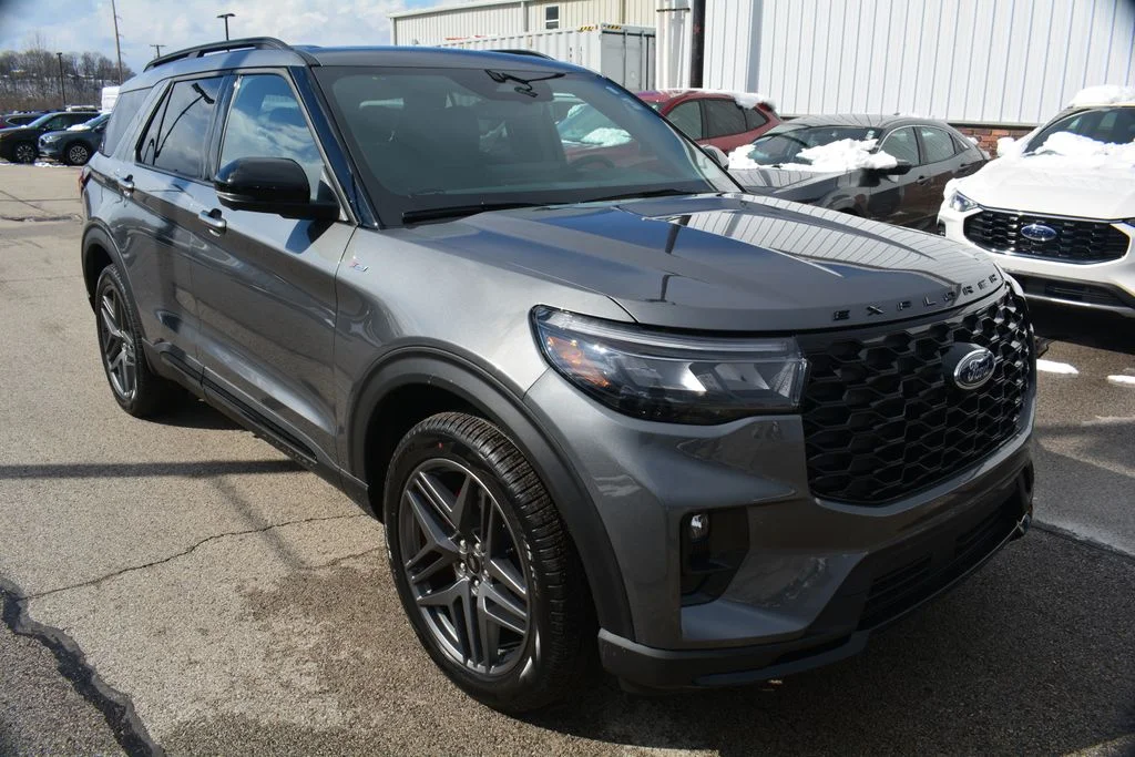 New 2026 Ford Explorer - photo 1