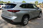 2021 Toyota Highlander AWD SUV for sale #DT663A2 - photo 4
