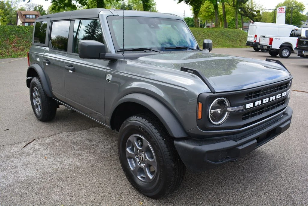 New 2026 Ford Bronco - photo 3