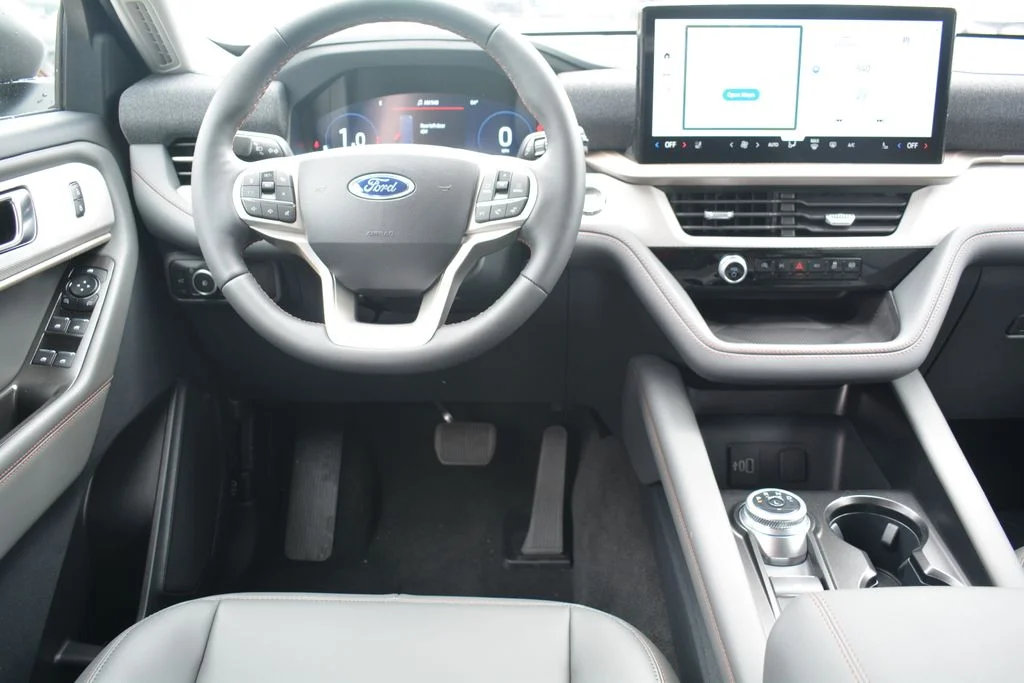 New 2026 Ford Explorer - photo 5