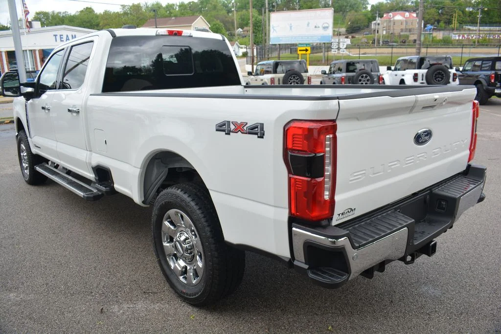New 2026 Ford F-250 - photo 5