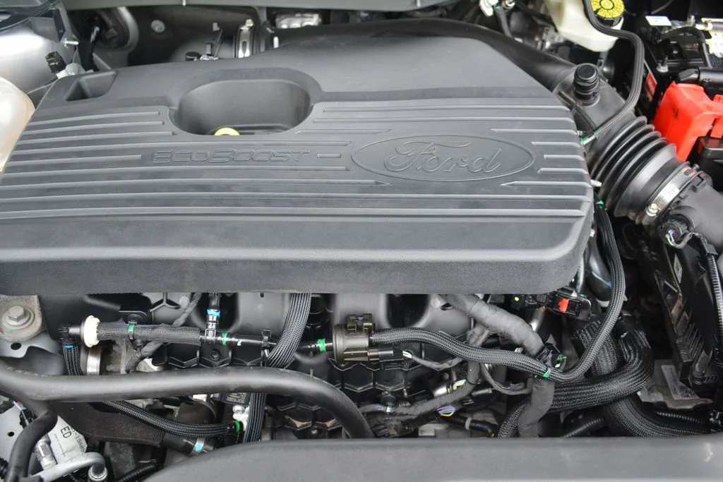 Used 2020 Ford Escape - photo 28