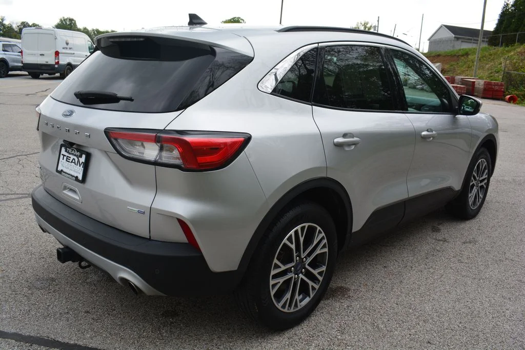 Used 2020 Ford Escape - photo 6