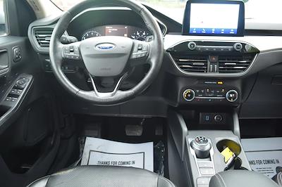 Used 2020 Ford Escape - photo 2