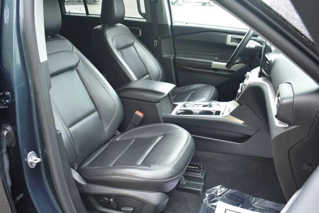 Used 2023 Ford Explorer - photo 18