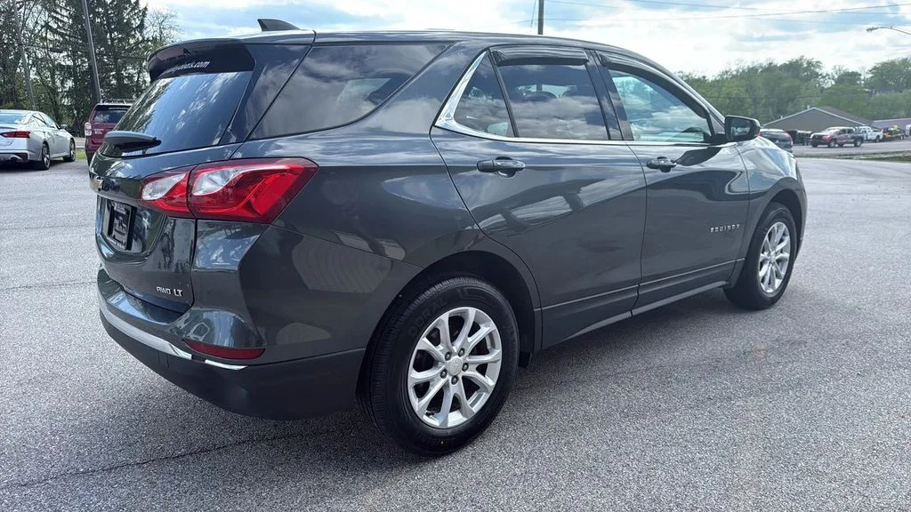 Used 2019 Chevrolet Equinox - photo 5