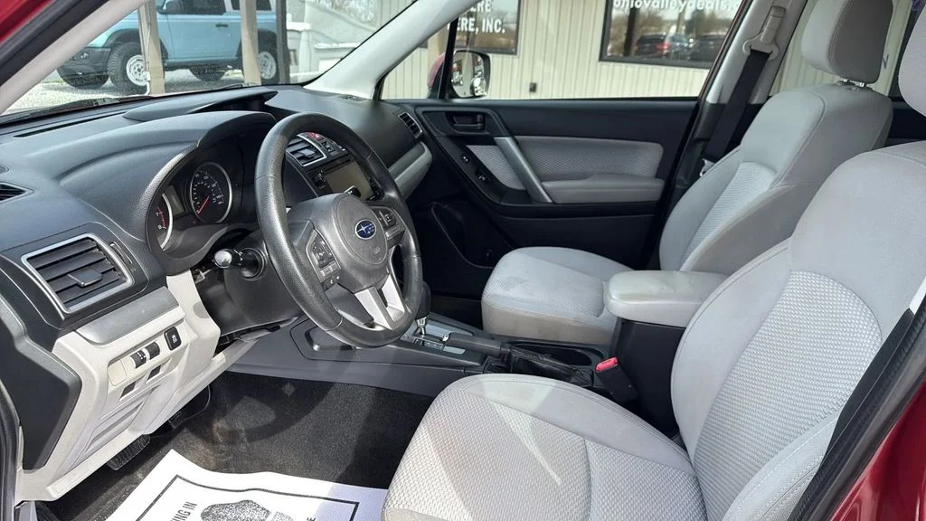 Used 2017 Subaru Forester - photo 7