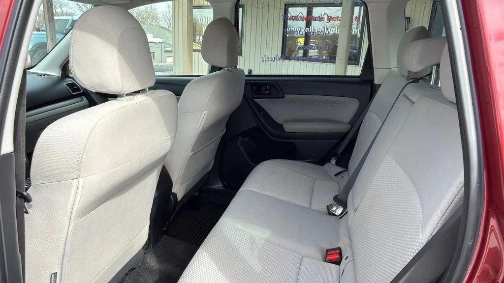 Used 2017 Subaru Forester - photo 10