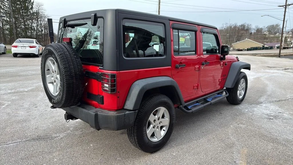 Used 2015 Jeep Wrangler - photo 4
