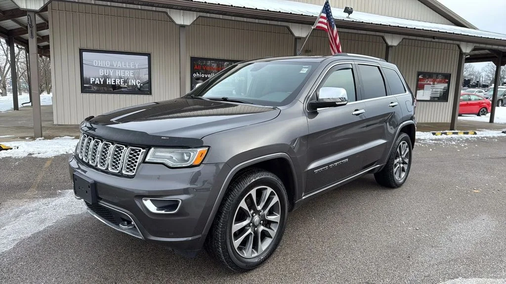 Used 2018 Jeep Grand Cherokee - photo 2