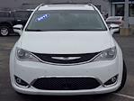 2017 Chrysler Pacifica FWD Minivan for sale #B60069B - photo 12