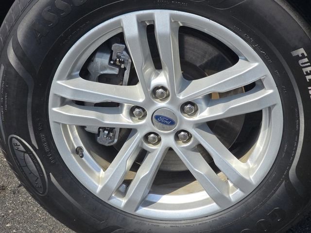 Used 2022 Ford Explorer - photo 10