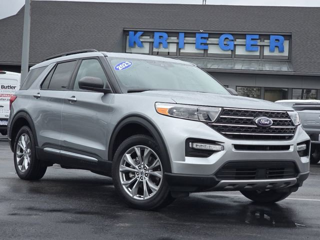 Used 2023 Ford Explorer - photo 2