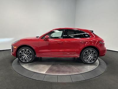 Used 2025 Porsche Macan - photo 1