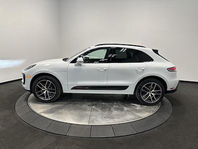 Used 2025 Porsche Macan - photo 1