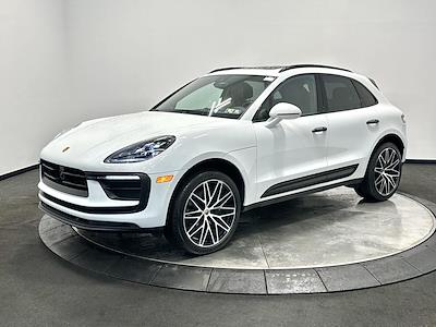 Used 2025 Porsche Macan - photo 1
