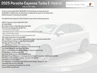 Used 2025 Porsche Cayenne - photo 1